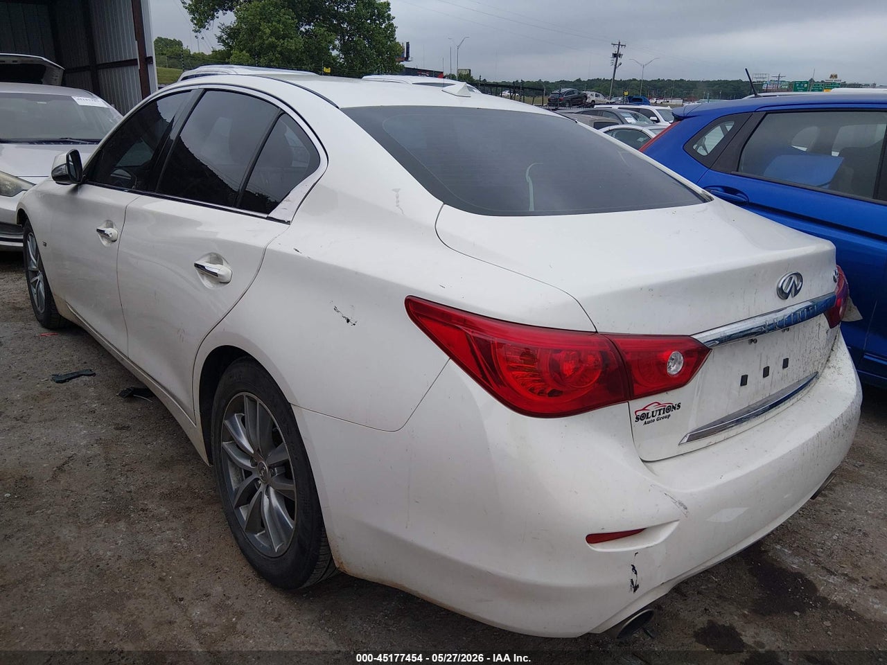 2015 INFINITI Q50 PREMIUM · 3/11