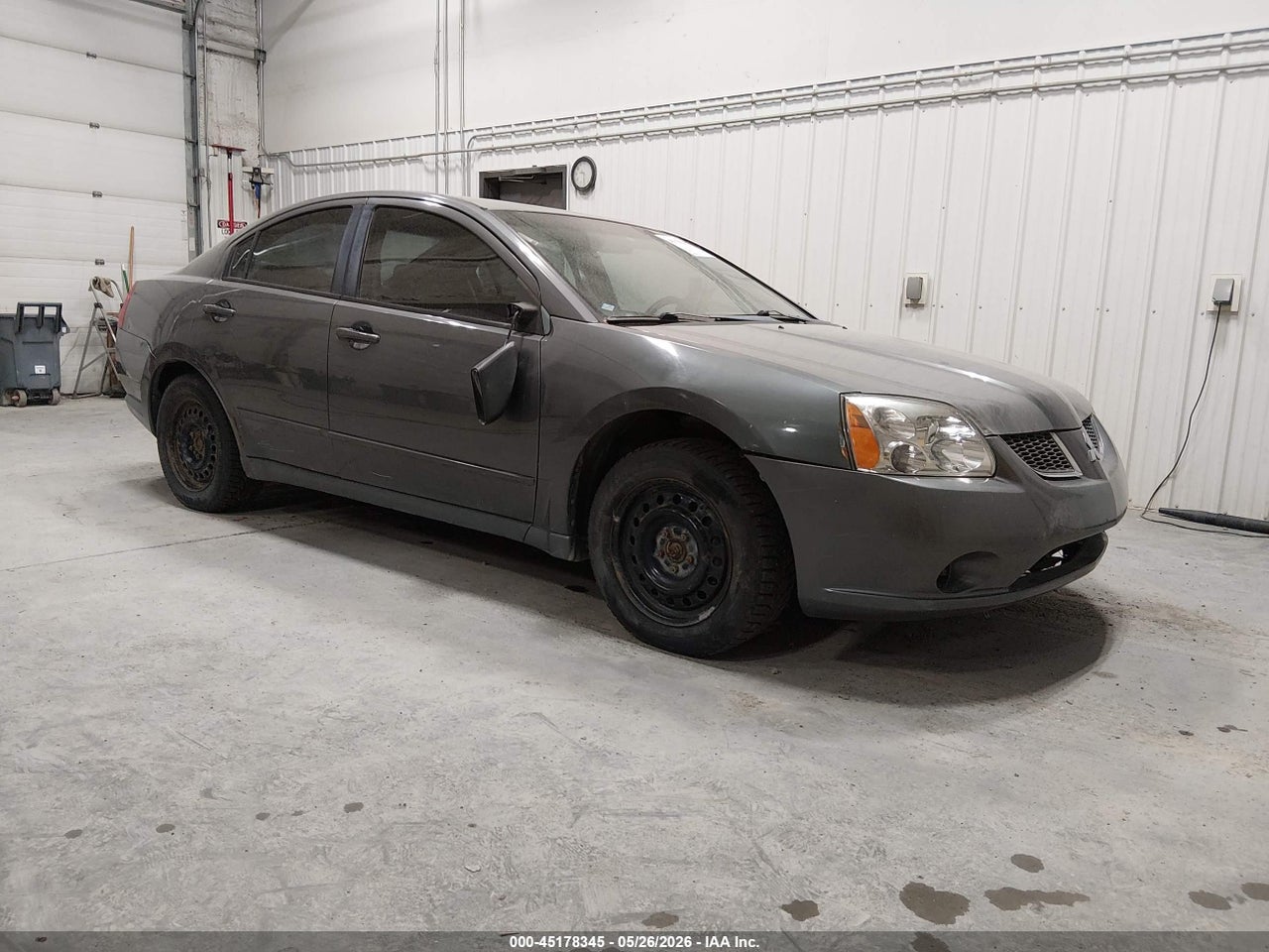 4A3AB36F04E****** · 2004 MITSUBISHI GALANT ES