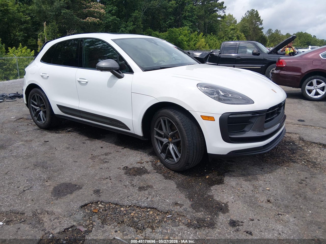 WP1AA2A54SL****** · 2025 PORSCHE MACAN T