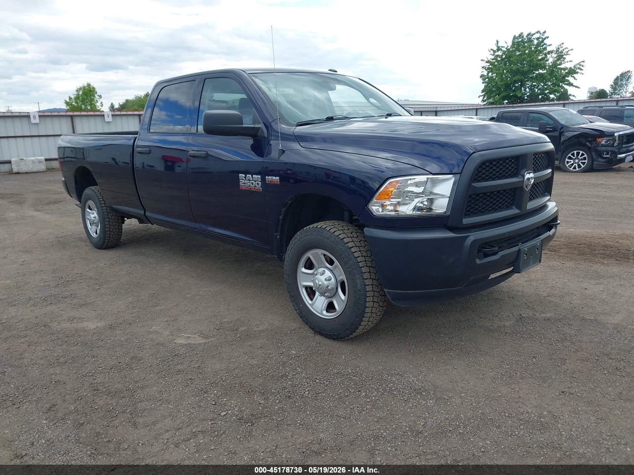 3C6TR5HT6JG****** · 2018 RAM 2500 TRADESMAN  4X4 8' BOX