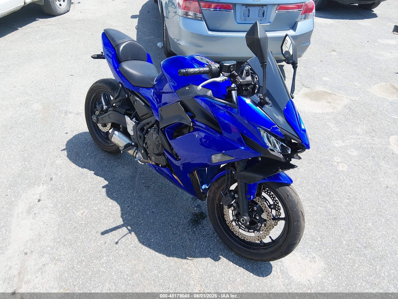 ML5EXEP14SD****** · 2025 KAWASAKI EX650 P
