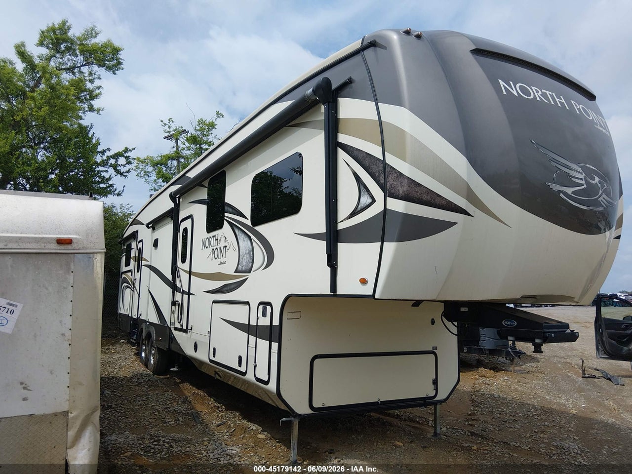 1UJCJ0BZ4J1****** · 2018 JAYCO TRAVEL TRLR