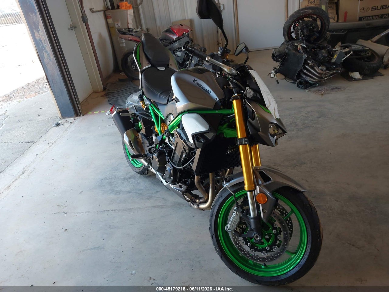 ML5ZRDT14SD****** · 2025 KAWASAKI ZR900 T