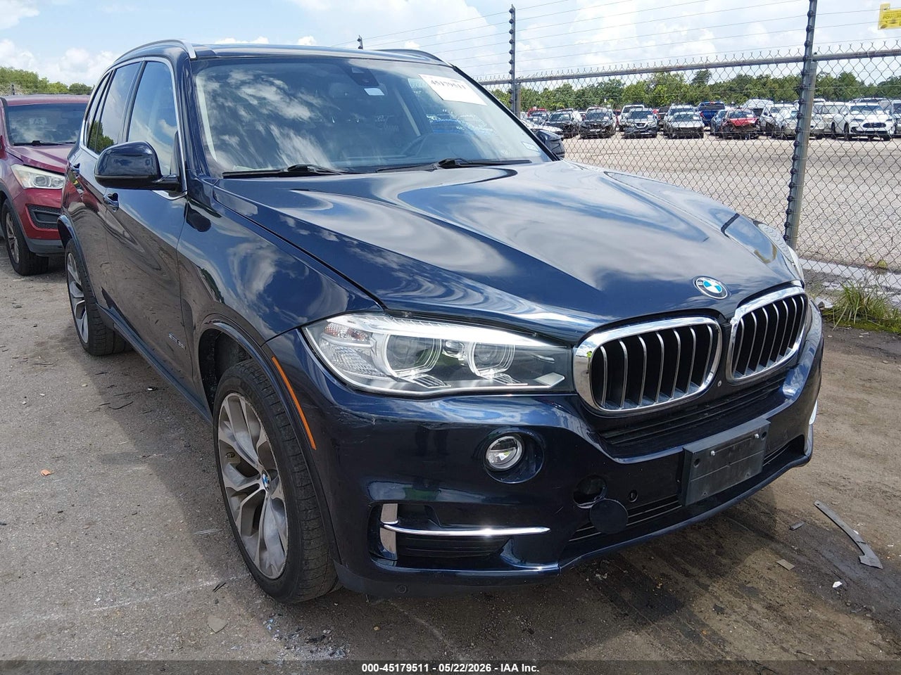 5UXKR2C57G0****** · 2016 BMW X5 SDRIVE35I