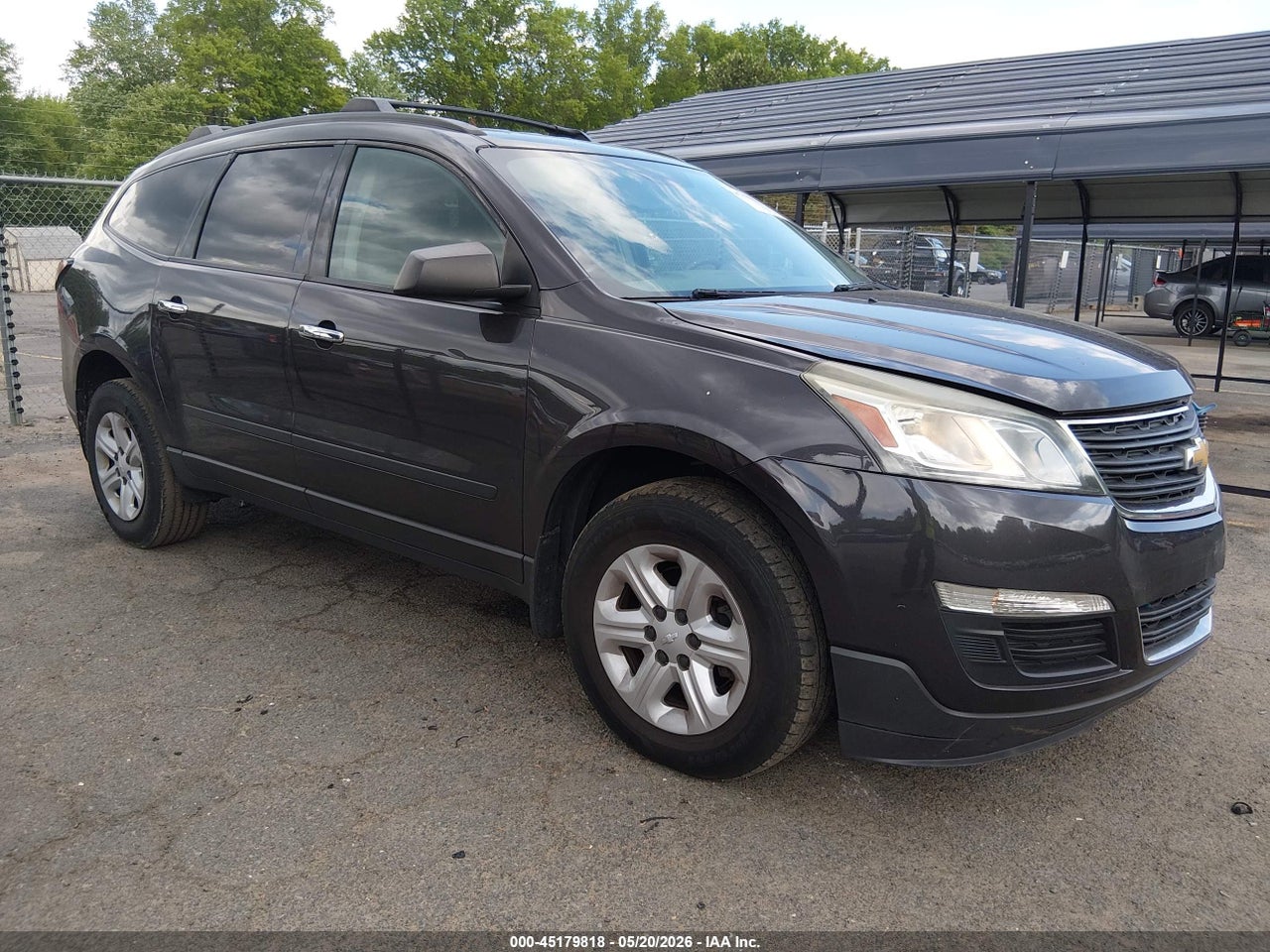 1GNKVFKD9GJ****** · 2016 CHEVROLET TRAVERSE LS