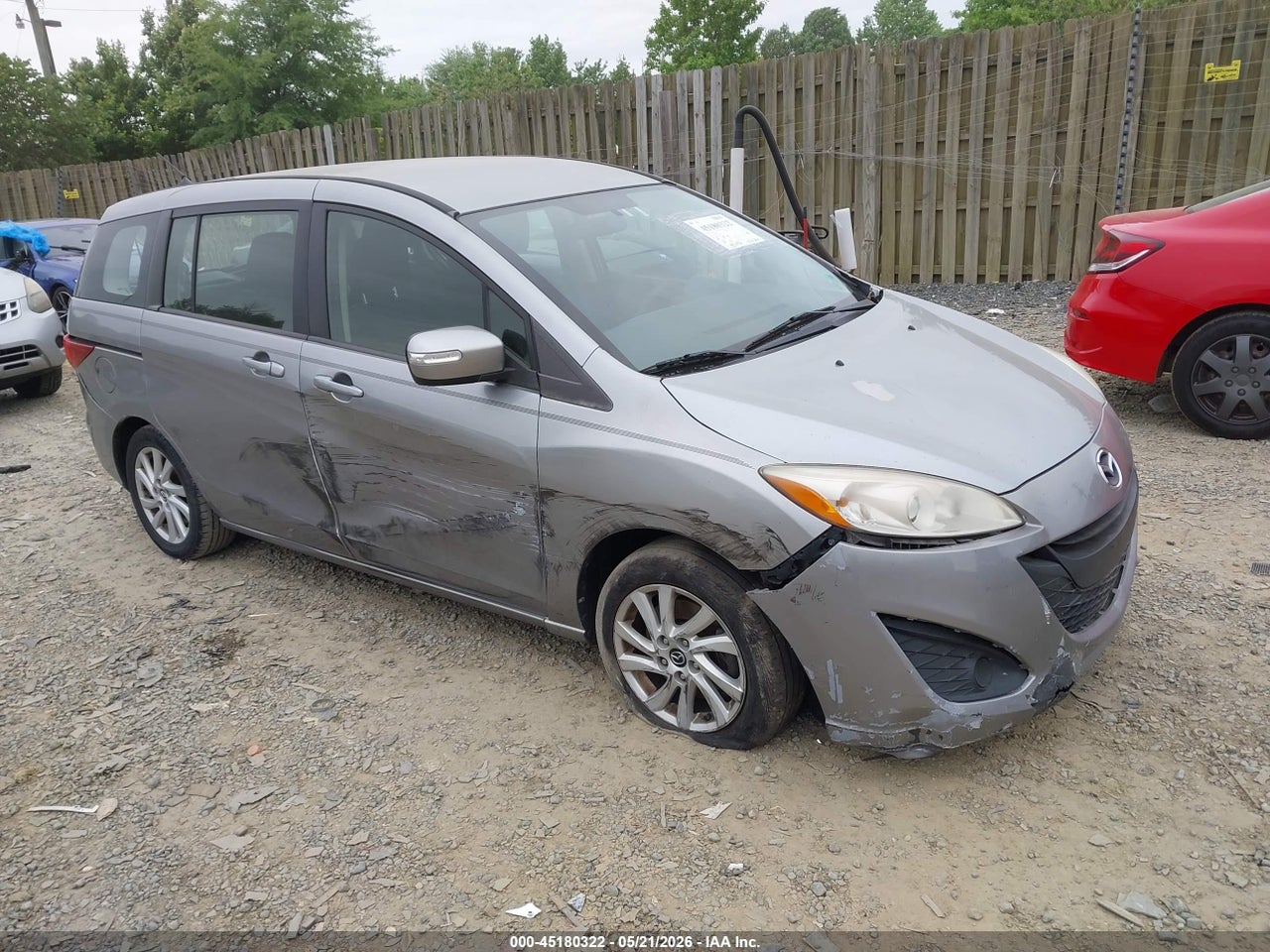JM1CW2BL8F0****** · 2015 MAZDA MAZDA5 SPORT
