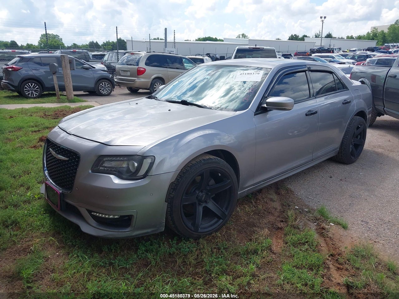 2018 CHRYSLER 300 300S · 2/11