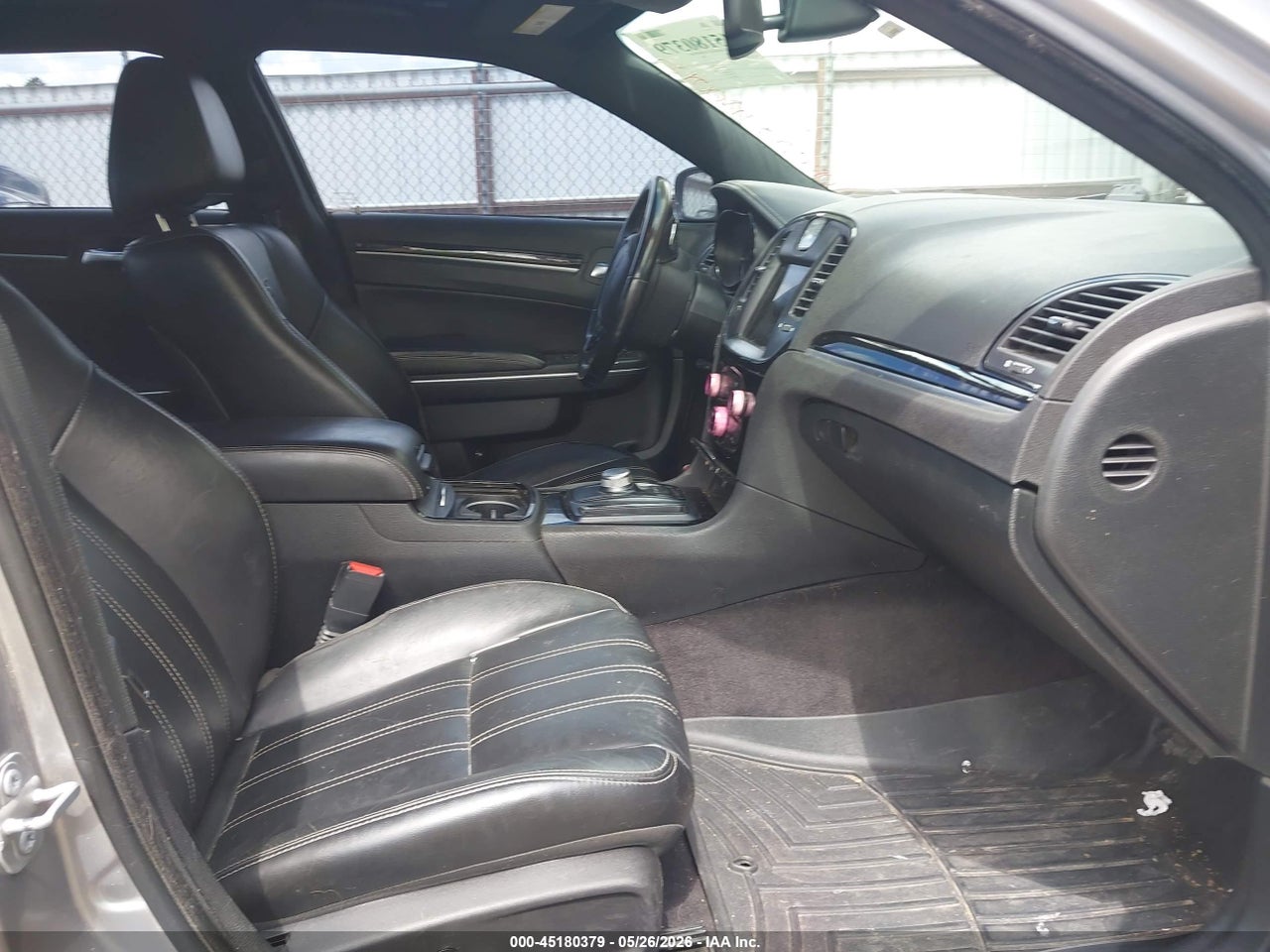2018 CHRYSLER 300 300S · 5/11