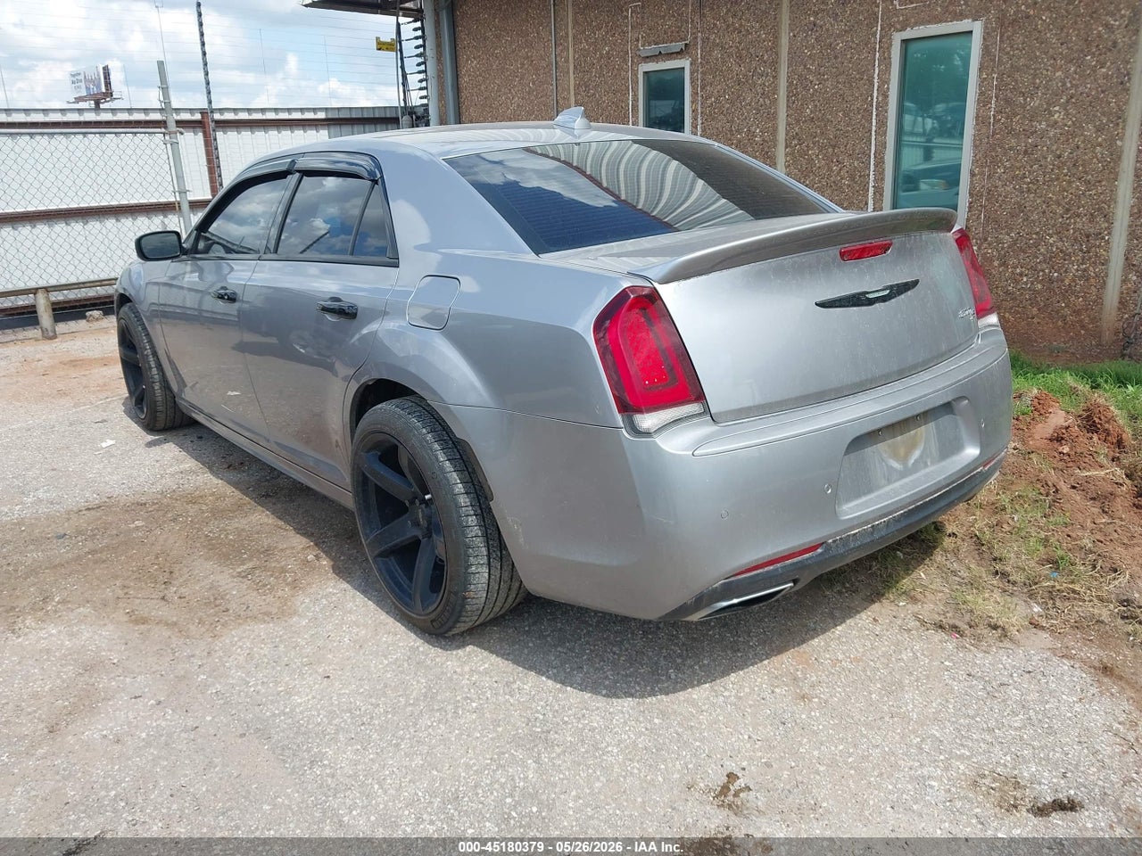 2018 CHRYSLER 300 300S · 3/11