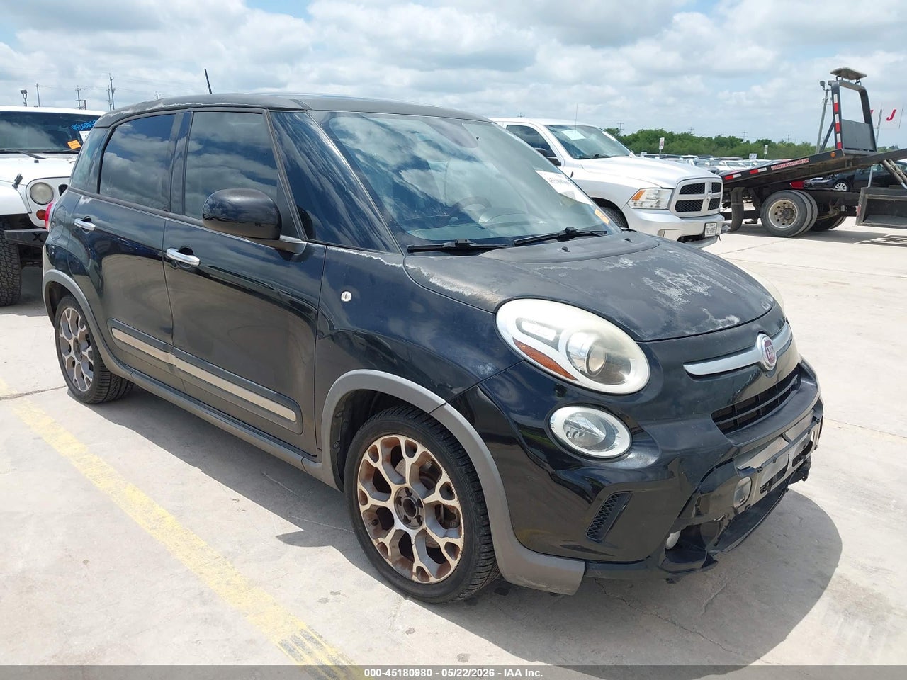 ZFBCFADH5EZ****** · 2014 FIAT 500L TREKKING