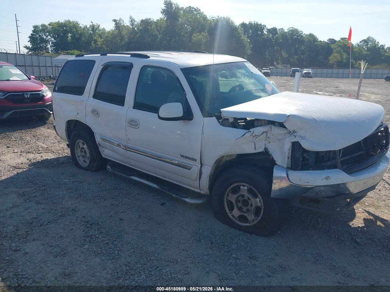 1GKEC13V54R****** · 2004 GMC YUKON SLE