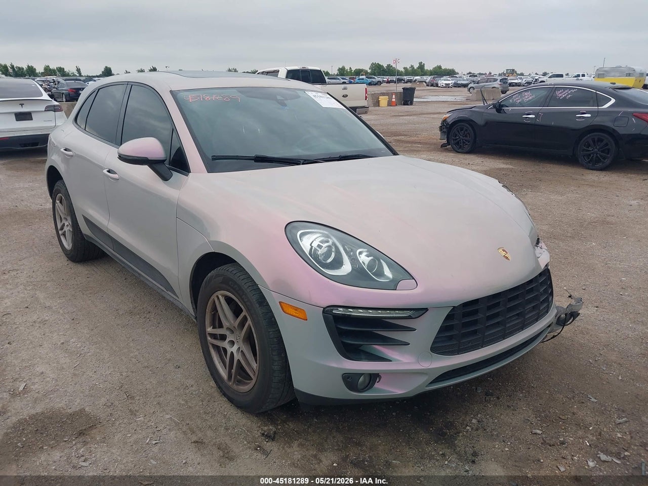 WP1AA2A57JL****** · 2018 PORSCHE MACAN SPORT EDITION