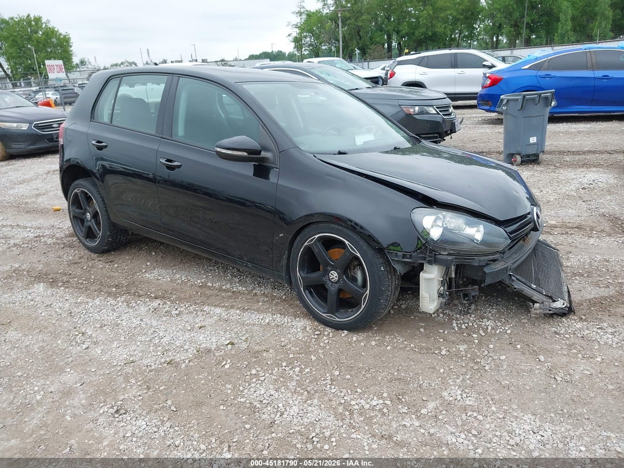WVWDB7AJ4DW****** · 2013 VOLKSWAGEN GOLF 2.5L 4-DOOR