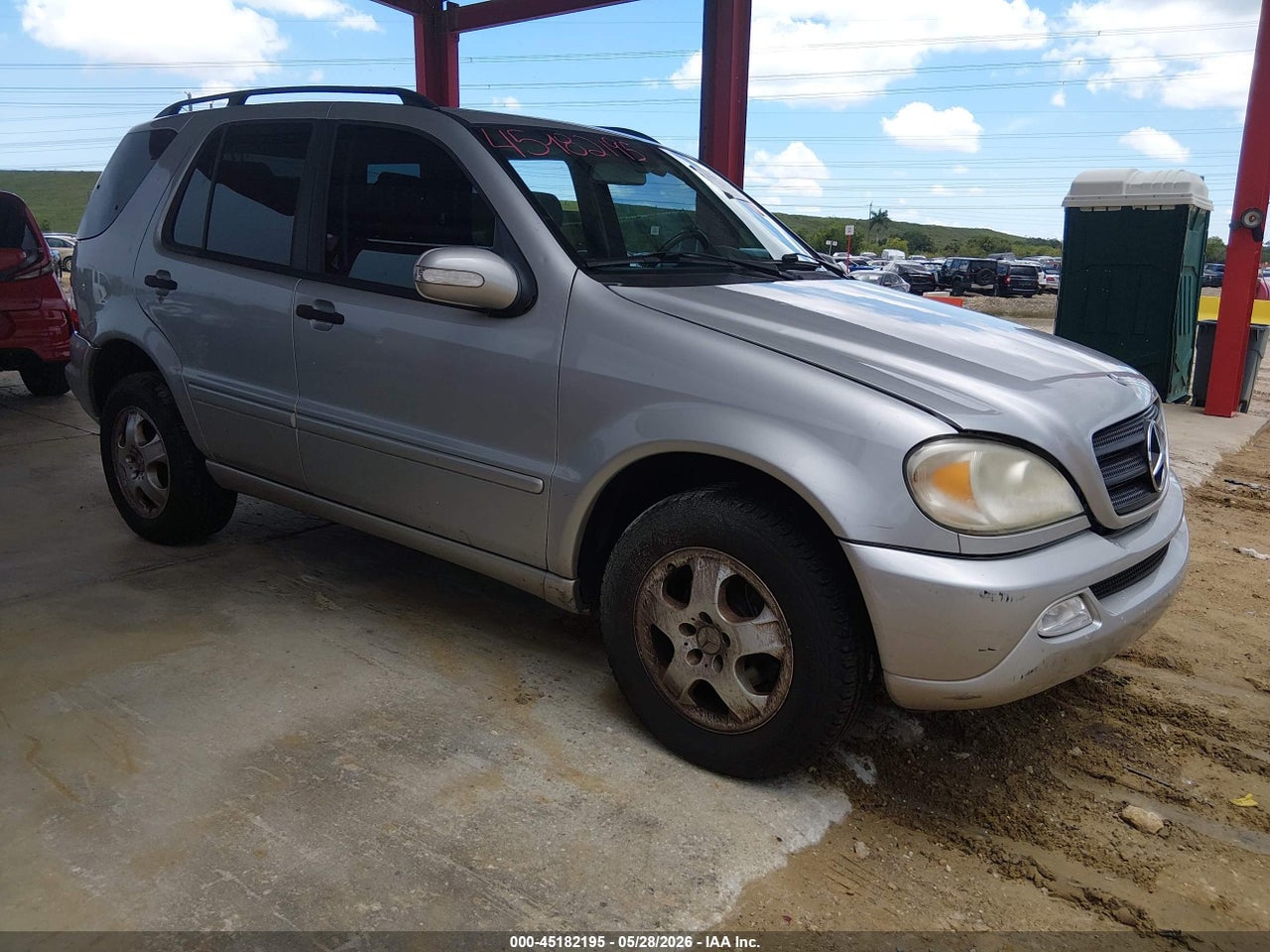 4JGAB57E64A****** · 2004 MERCEDES-BENZ ML 350 4MATIC