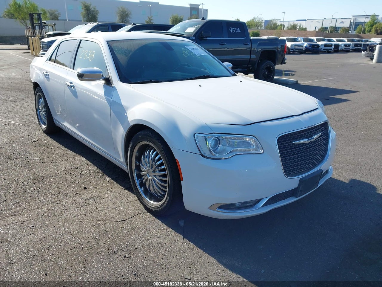 2C3CCAEG1JH****** · 2018 CHRYSLER 300 LIMITED
