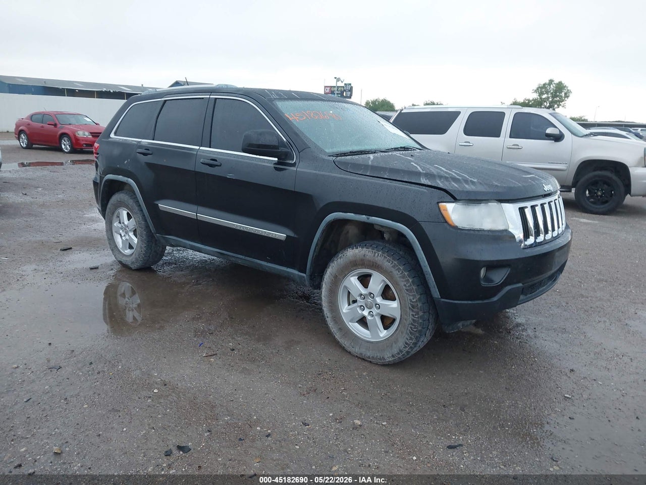 1J4RS4GG0BC****** · 2011 JEEP GRAND CHEROKEE LAREDO