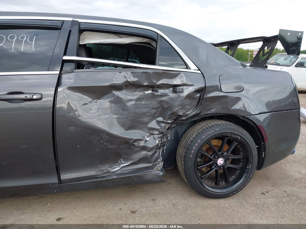 2020 CHRYSLER 300 TOURING L · 6/11