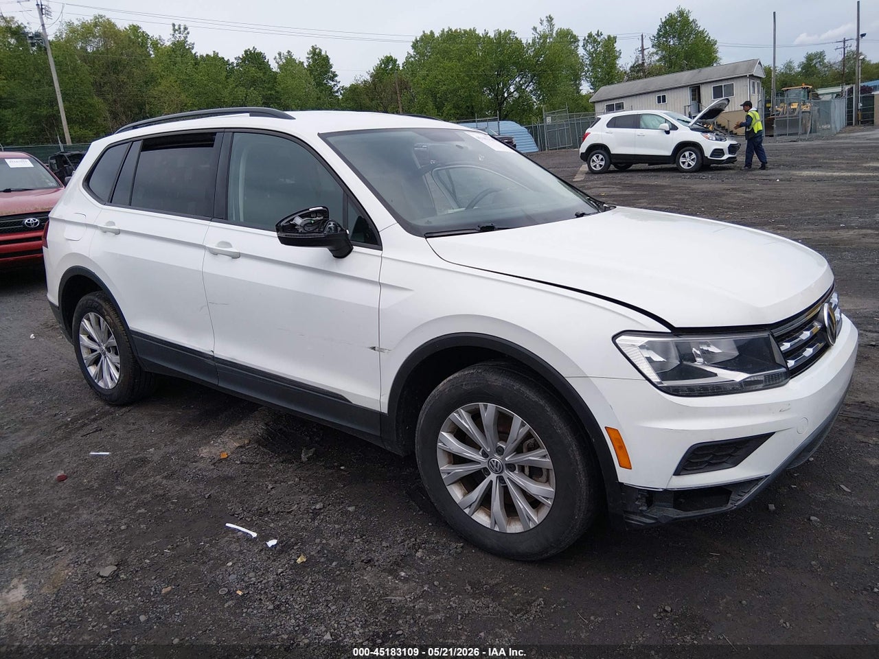 3VV1B7AX5LM****** · 2020 VOLKSWAGEN TIGUAN 2.0T S