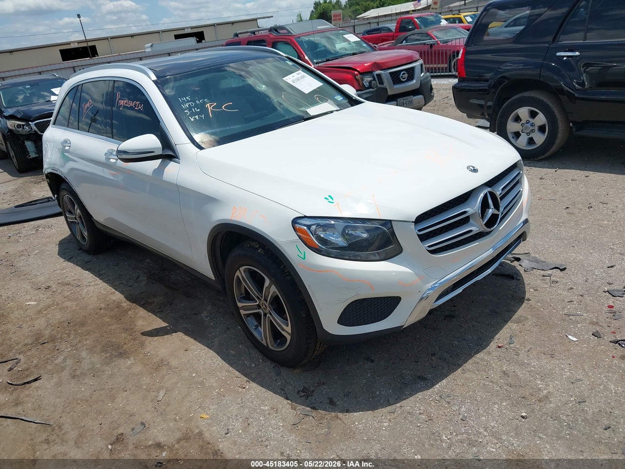 WDC0G4JB0KF****** · 2019 MERCEDES-BENZ GLC 300