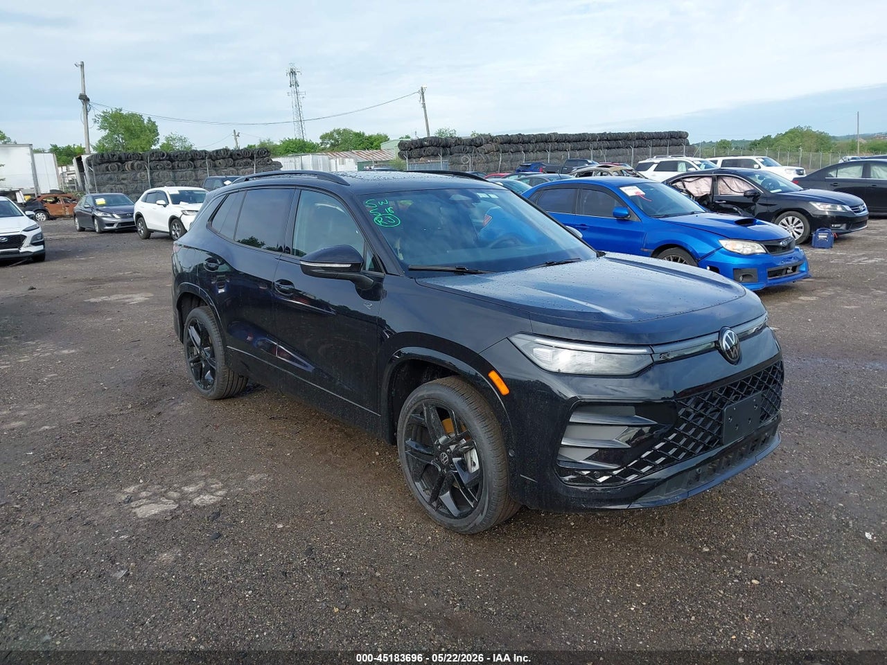 3VVGR7RM9TM****** · 2026 VOLKSWAGEN TIGUAN SE R-LINE BLACK
