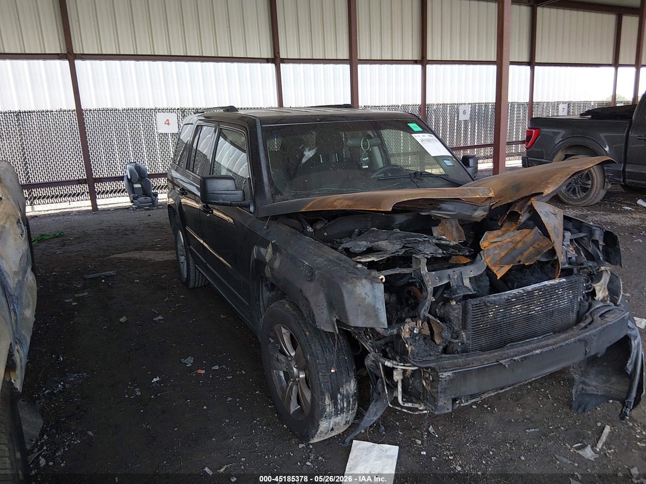 1C4NJPBA8ED****** · 2014 JEEP PATRIOT ALTITUDE