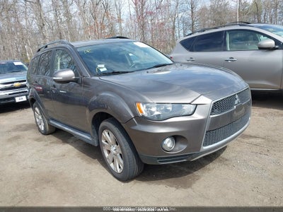 2013 MITSUBISHI OUTLANDER SE
