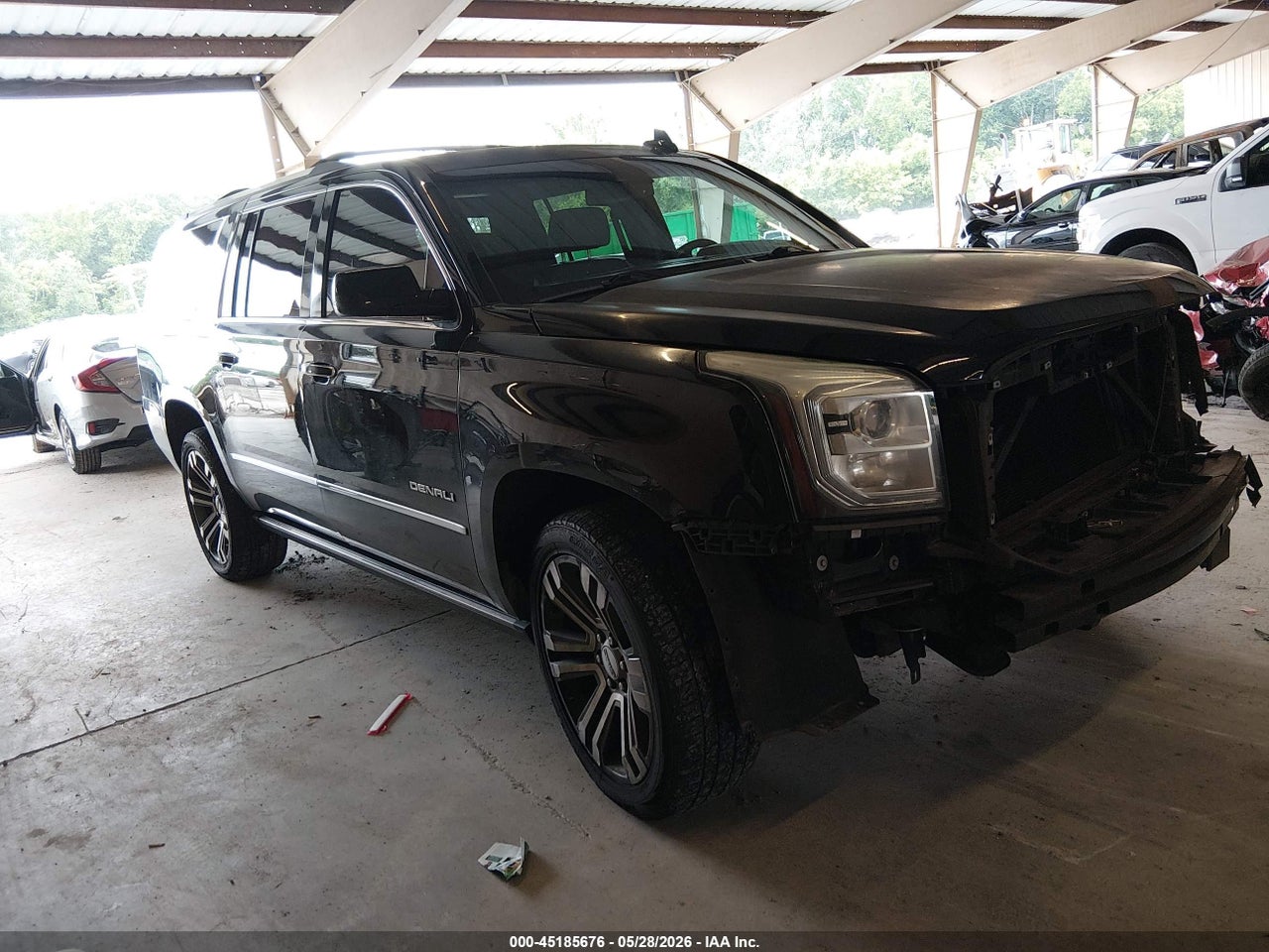 1GKS2HKJ8HR****** · 2017 GMC YUKON XL DENALI