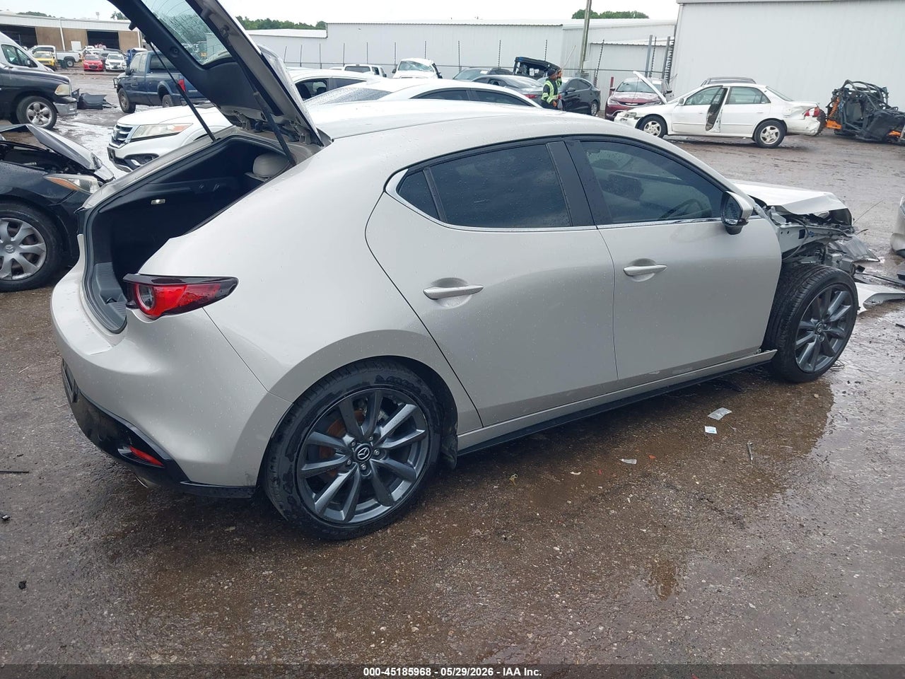 2022 MAZDA MAZDA3 PREFERRED · 4/11