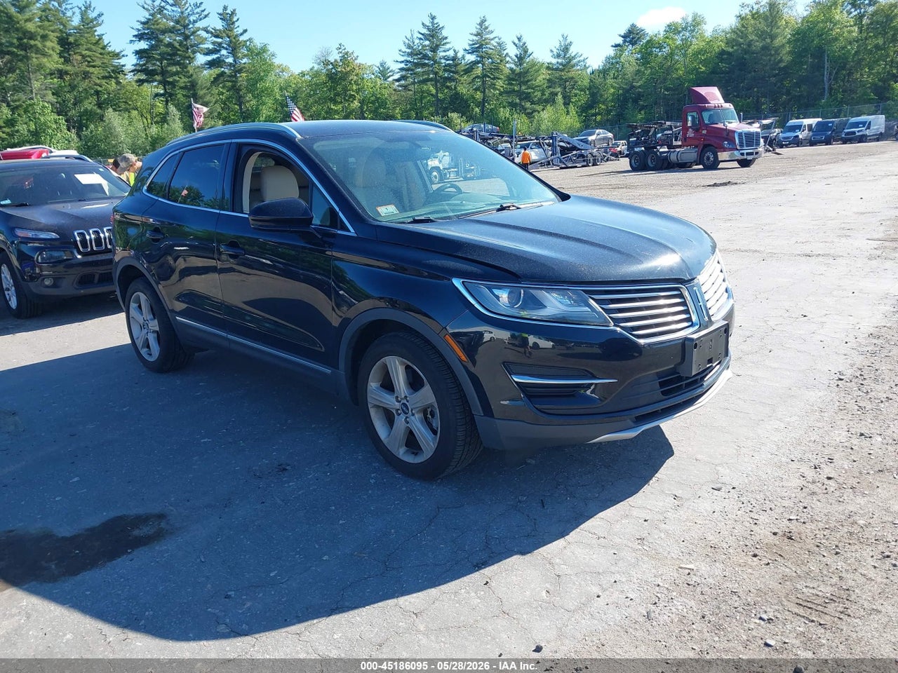 5LMCJ1D96HU****** · 2017 LINCOLN MKC PREMIERE