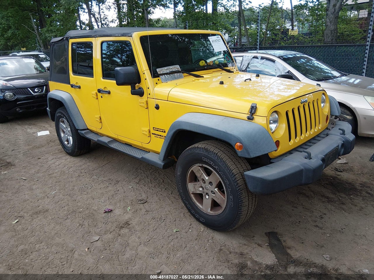 1J4HA3H17BL****** · 2011 JEEP WRANGLER UNLIMITED SPORT