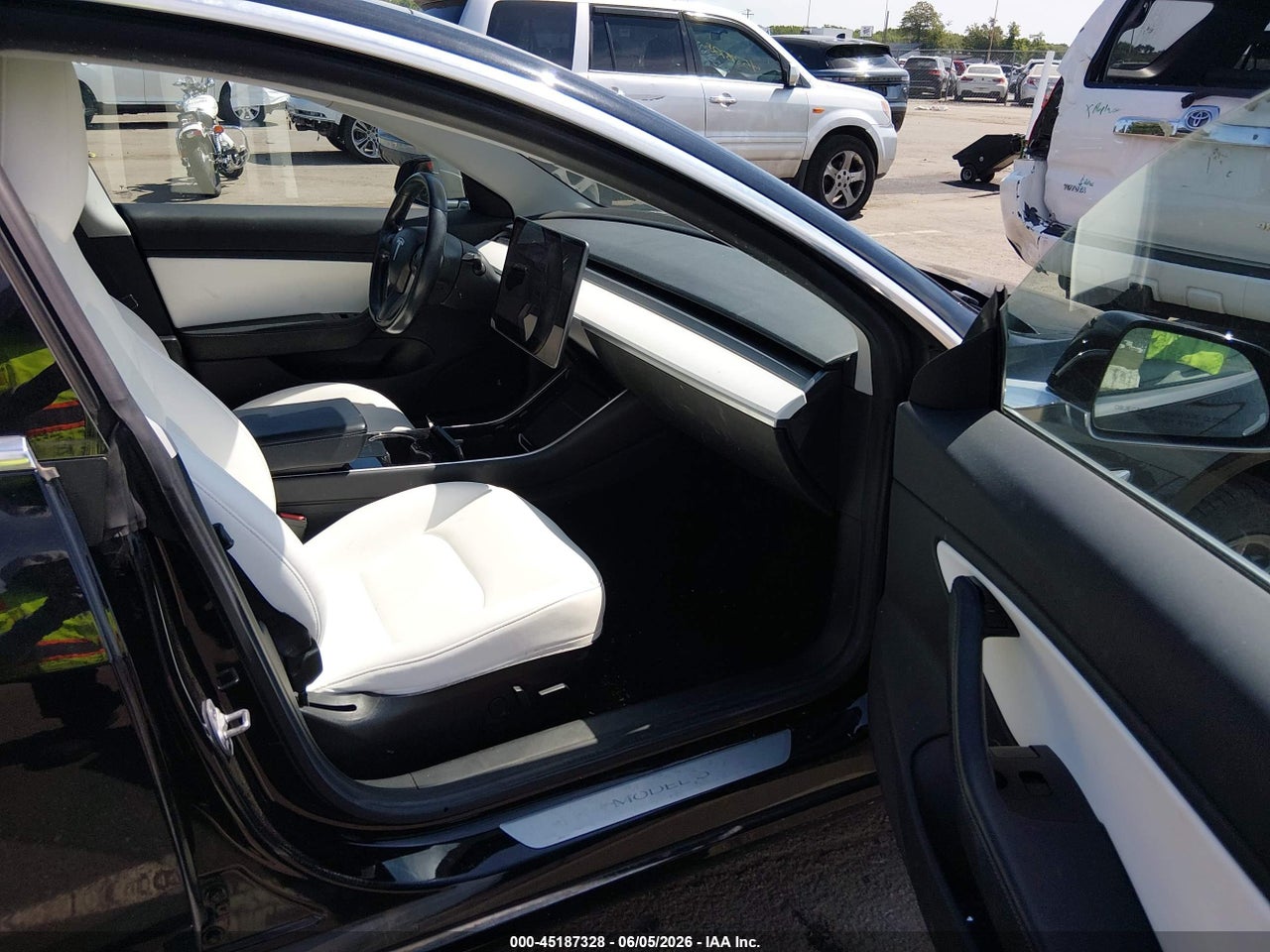 2019 TESLA MODEL 3 LONG RANGE/MID RANGE/STANDARD RANGE/STANDARD RANGE PLUS · 5/11