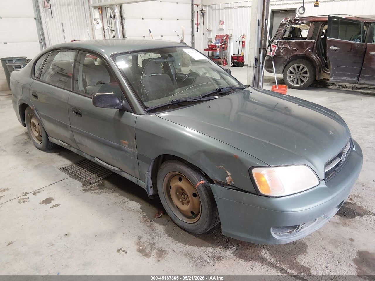 4S3BE6355Y6****** · 2000 SUBARU LEGACY L