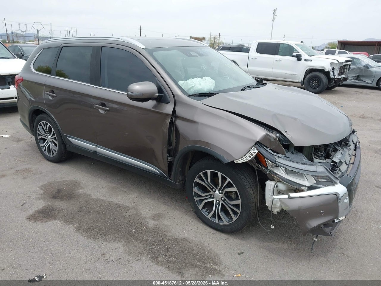 JA4AD3A36JZ****** · 2018 MITSUBISHI OUTLANDER SEL