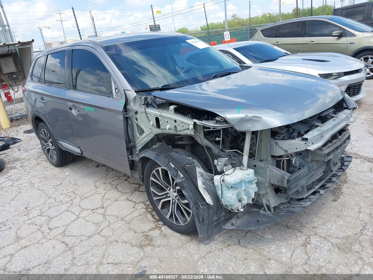 JA4AZ3A33JZ****** · 2018 MITSUBISHI OUTLANDER ES/LE/SE/SEL