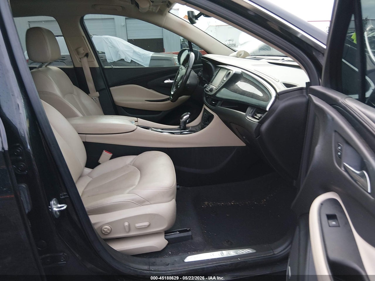 2017 BUICK ENVISION PREMIUM II · 5/10