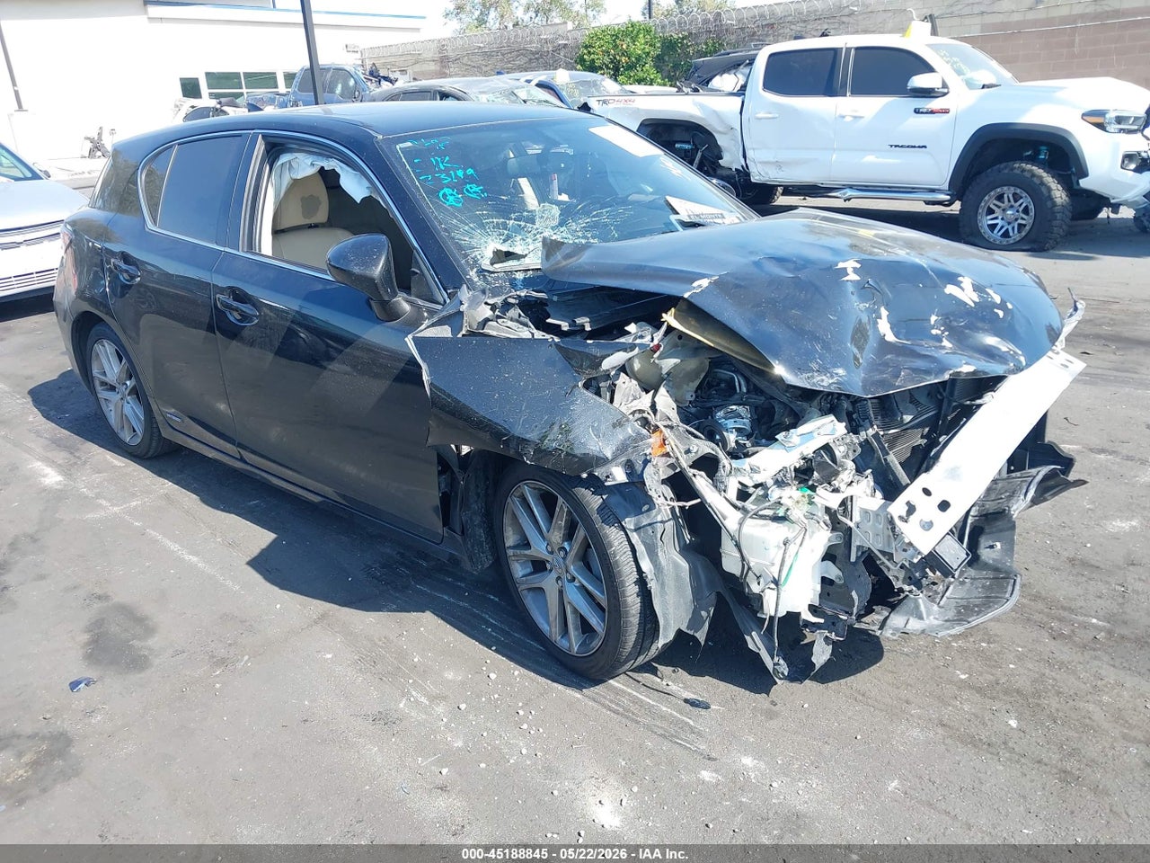 JTHKD5BH1F2****** · 2015 LEXUS CT 200H