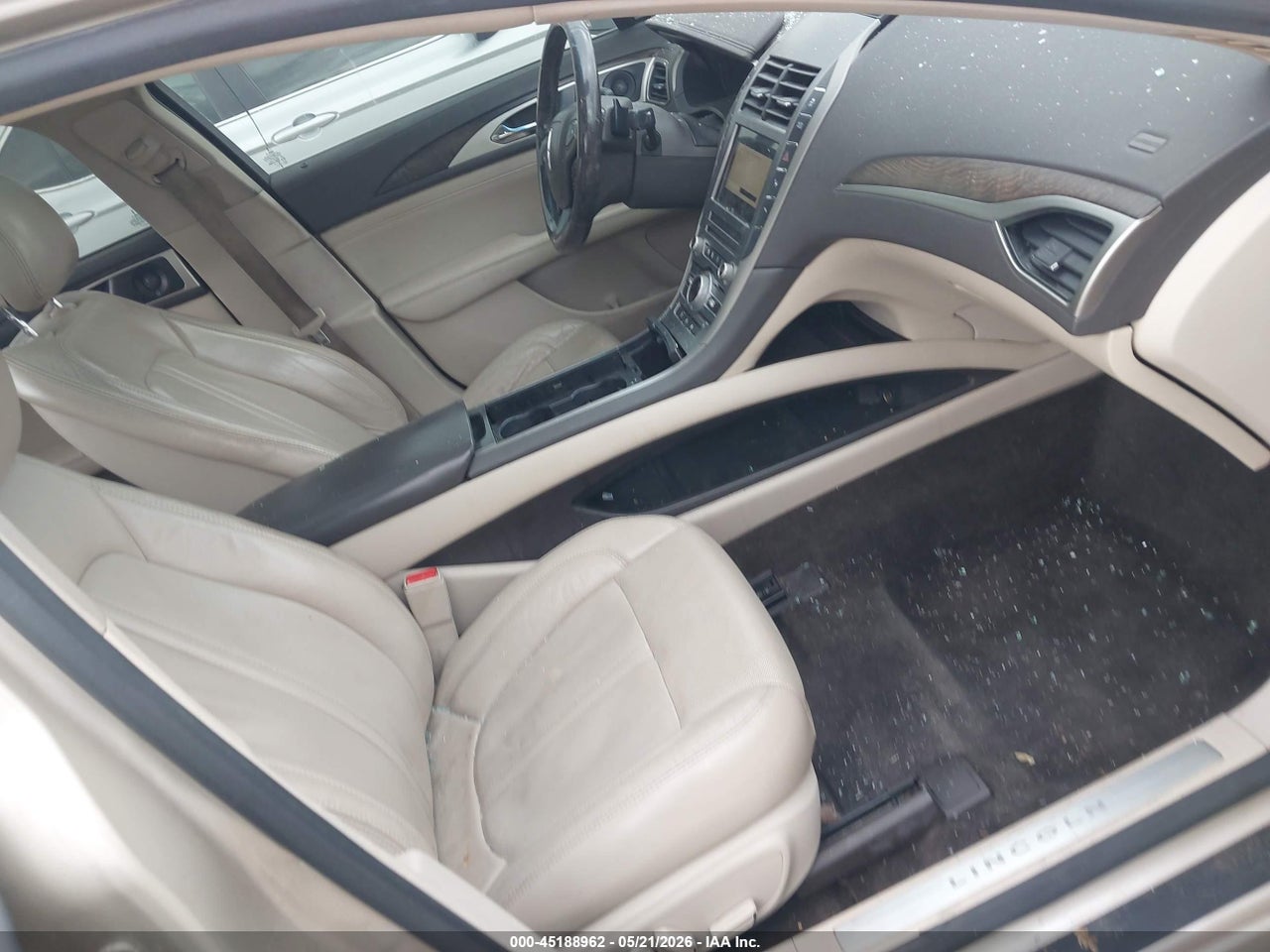 2017 LINCOLN MKZ RESERVE · 5/11