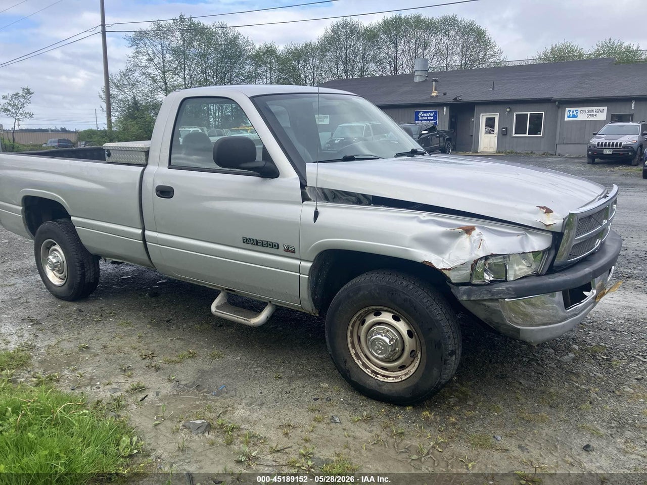 3B7KC26Z52M****** · 2002 DODGE RAM 2500 ST