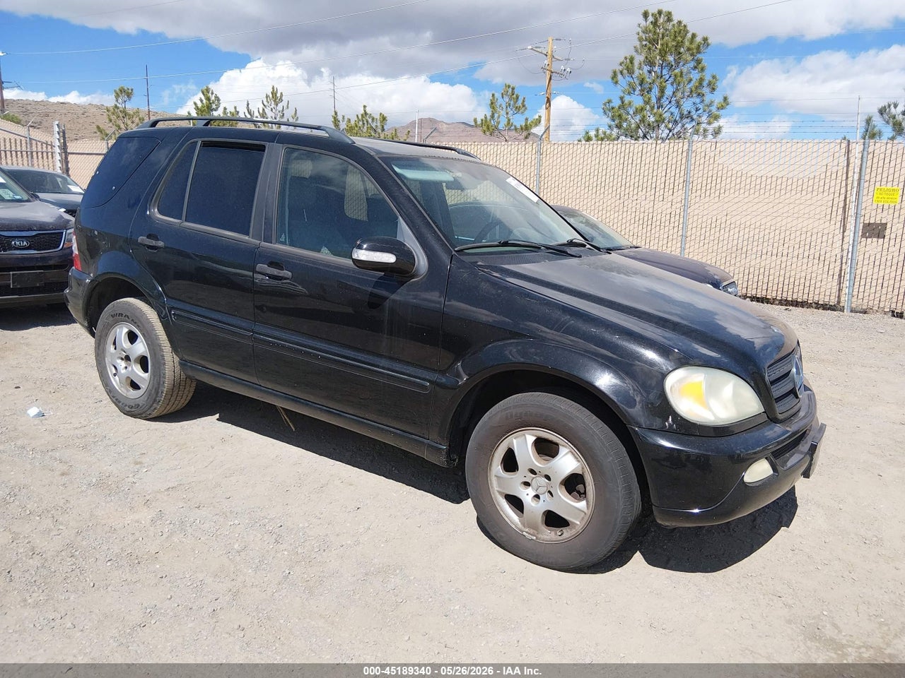 4JGAB54E52A****** · 2002 MERCEDES-BENZ ML 320