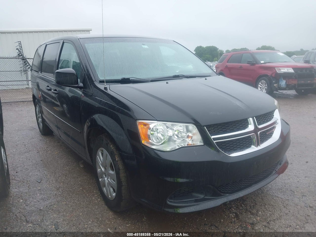 2C4RDGBG7GR****** · 2016 DODGE GRAND CARAVAN SE