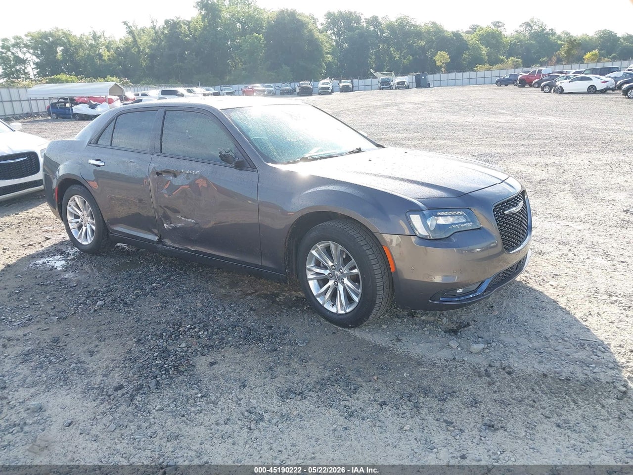 2C3CCABG8JH****** · 2018 CHRYSLER 300 300S