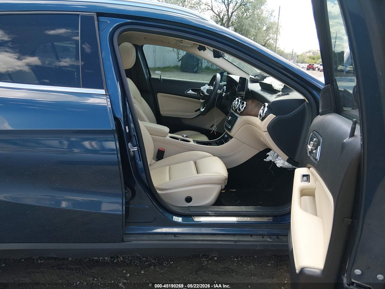 2019 MERCEDES-BENZ GLA 250 · 5/11