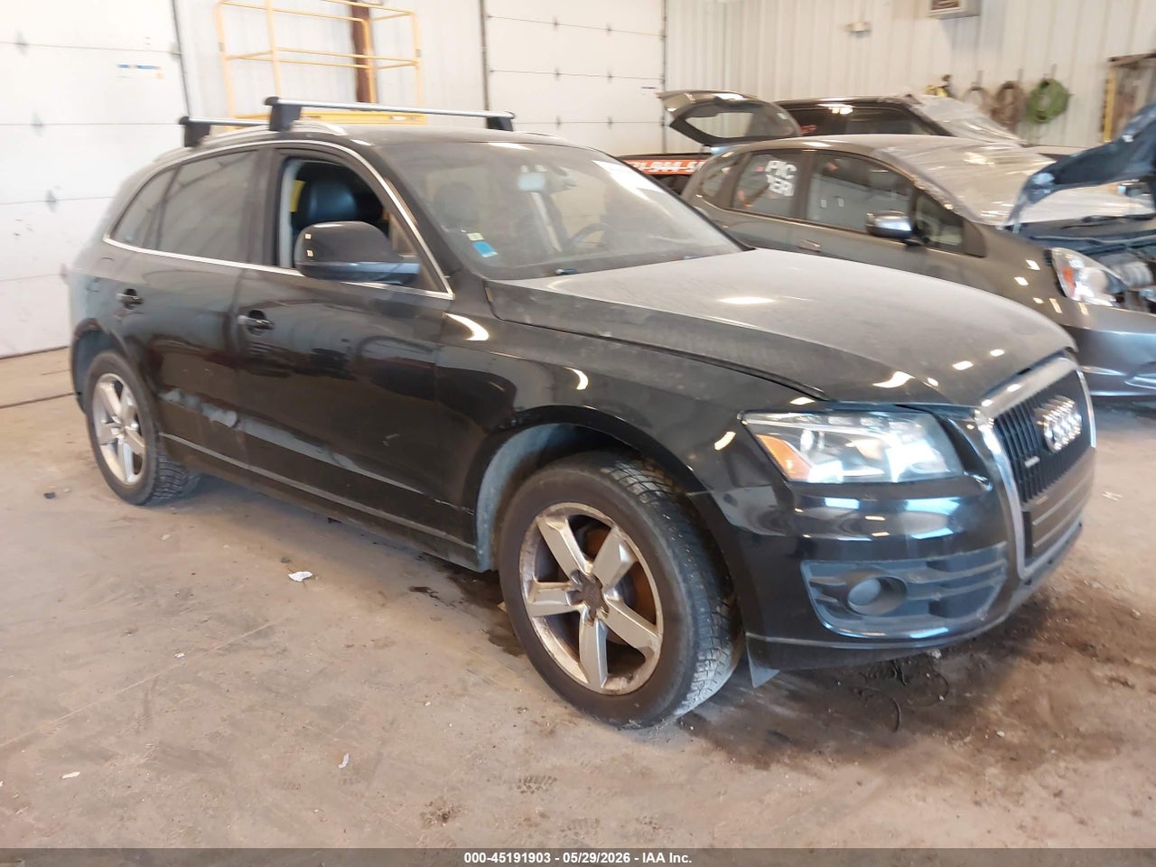 WA1LKAFP3AA****** · 2010 AUDI Q5 3.2 PREMIUM