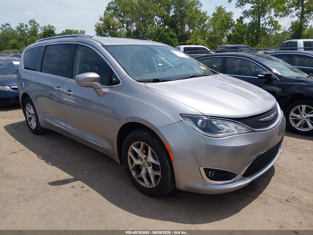 2C4RC1EG9JR****** · 2018 CHRYSLER PACIFICA TOURING L PLUS