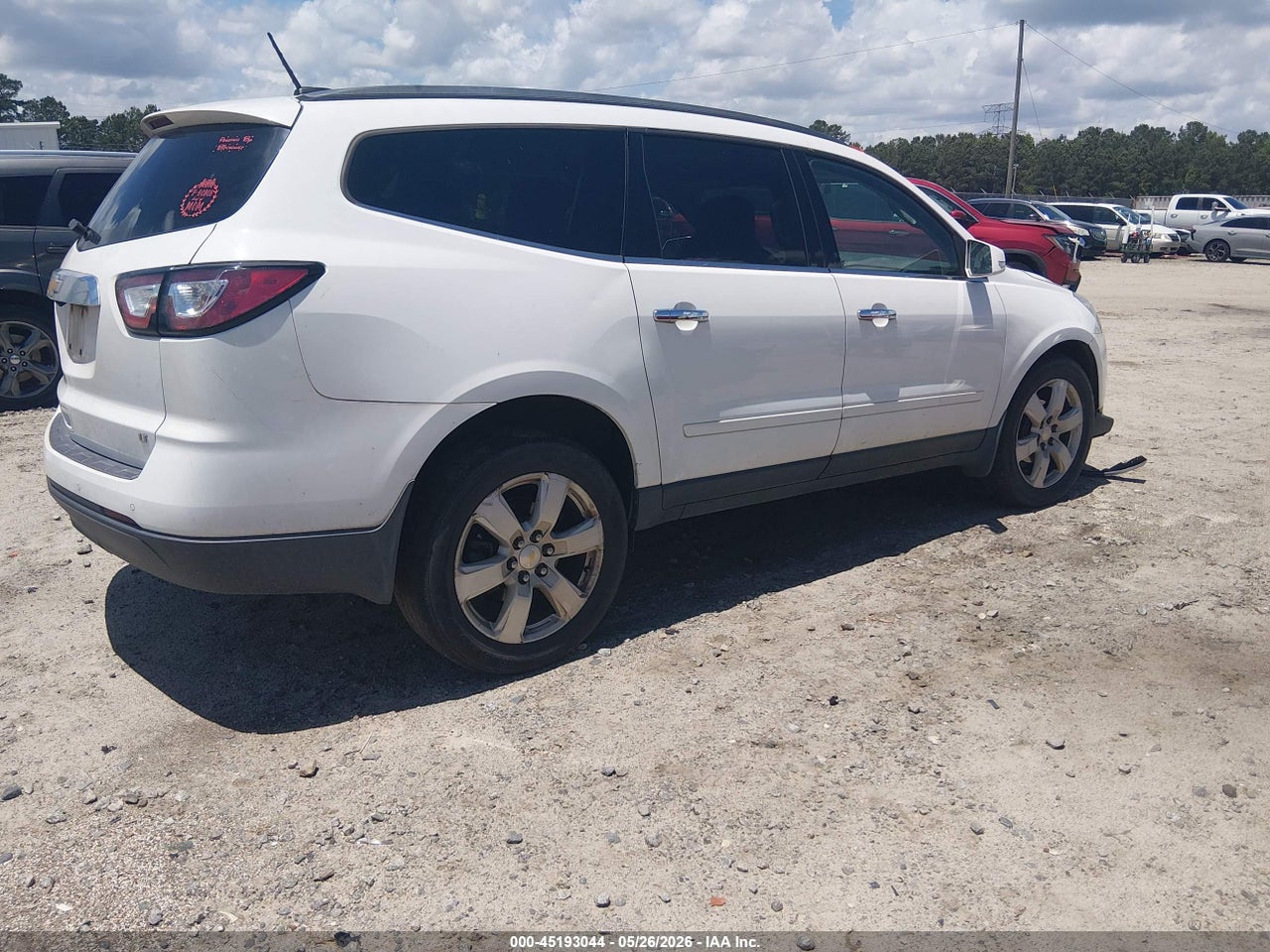 2017 CHEVROLET TRAVERSE 1LT · 4/11