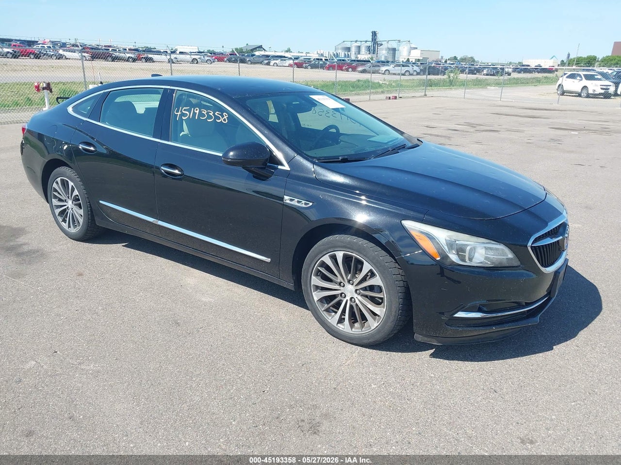 1G4ZP5SS5HU****** · 2017 BUICK LACROSSE ESSENCE