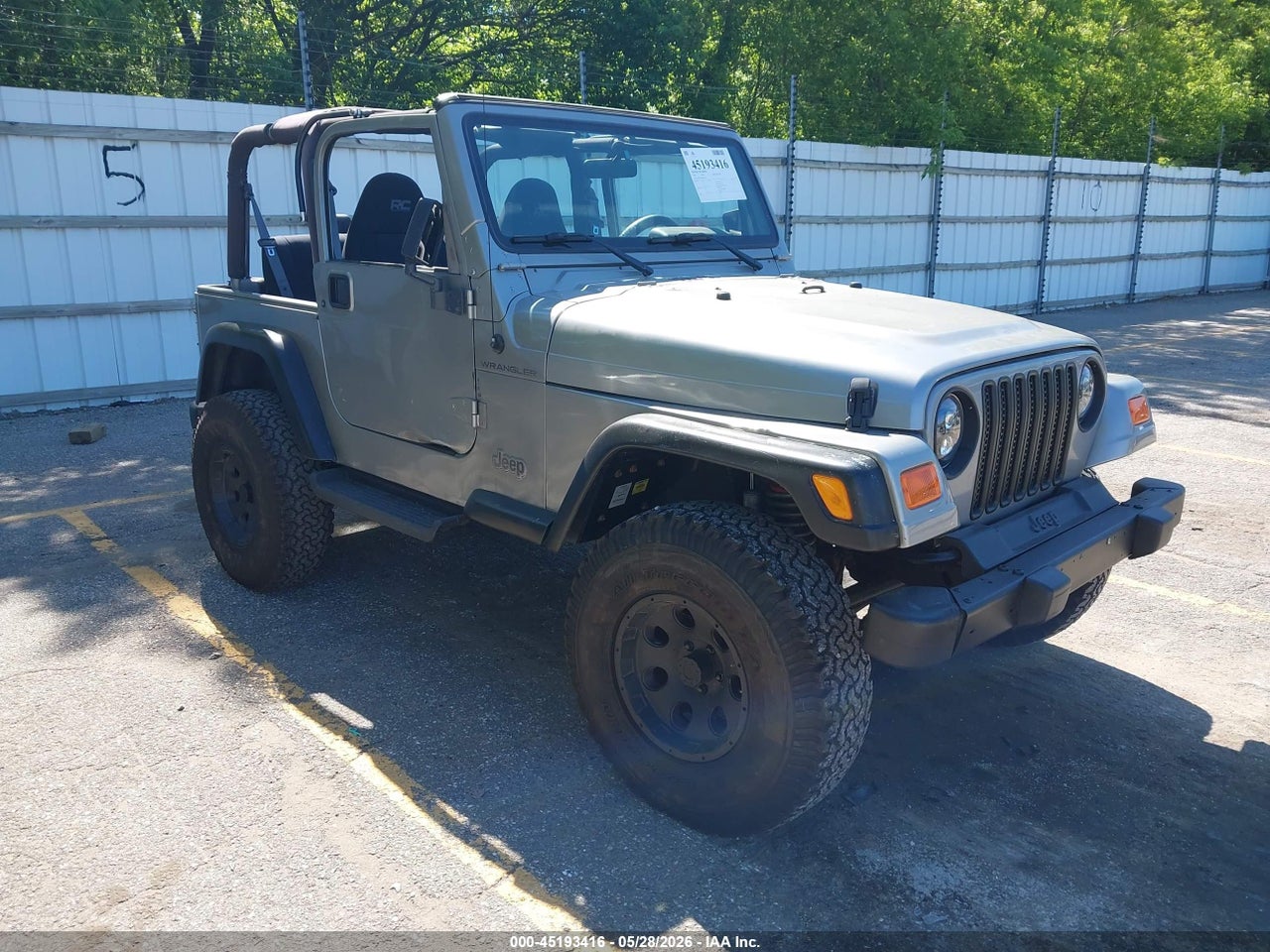 1J4FA29P4YP****** · 2000 JEEP WRANGLER SE