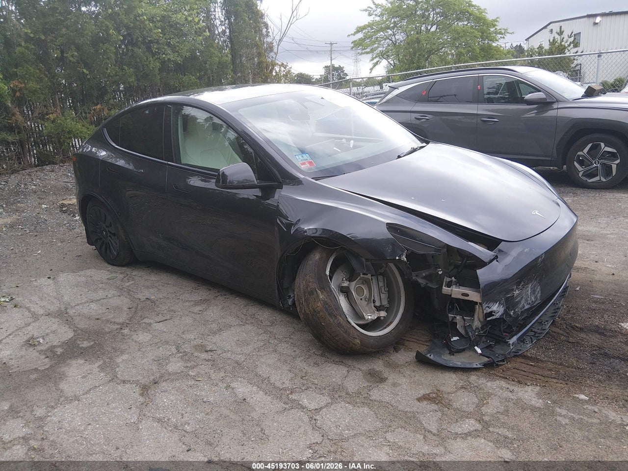 7SAYGDED0RF****** · 2024 TESLA MODEL Y LONG RANGE SINGLE MOTOR REAR-WHEEL DRIVE/RWD