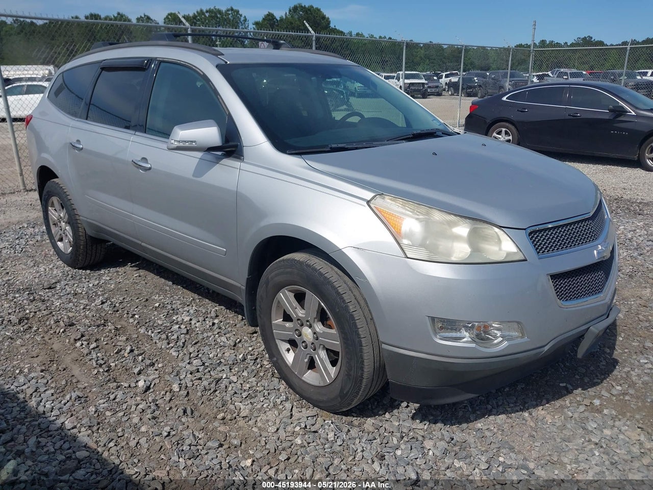 1GNKVGED8BJ****** · 2011 CHEVROLET TRAVERSE 1LT