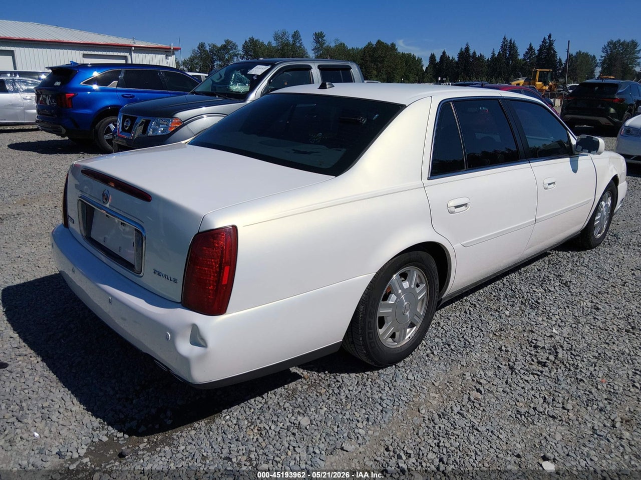 2004 CADILLAC DEVILLE STANDARD · 4/11